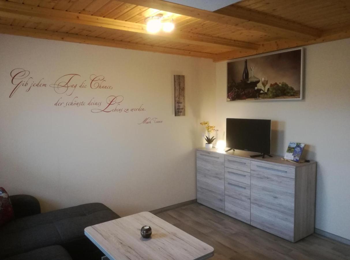 Ferienhaus Kaempf Kaltennordheim Bagian luar foto